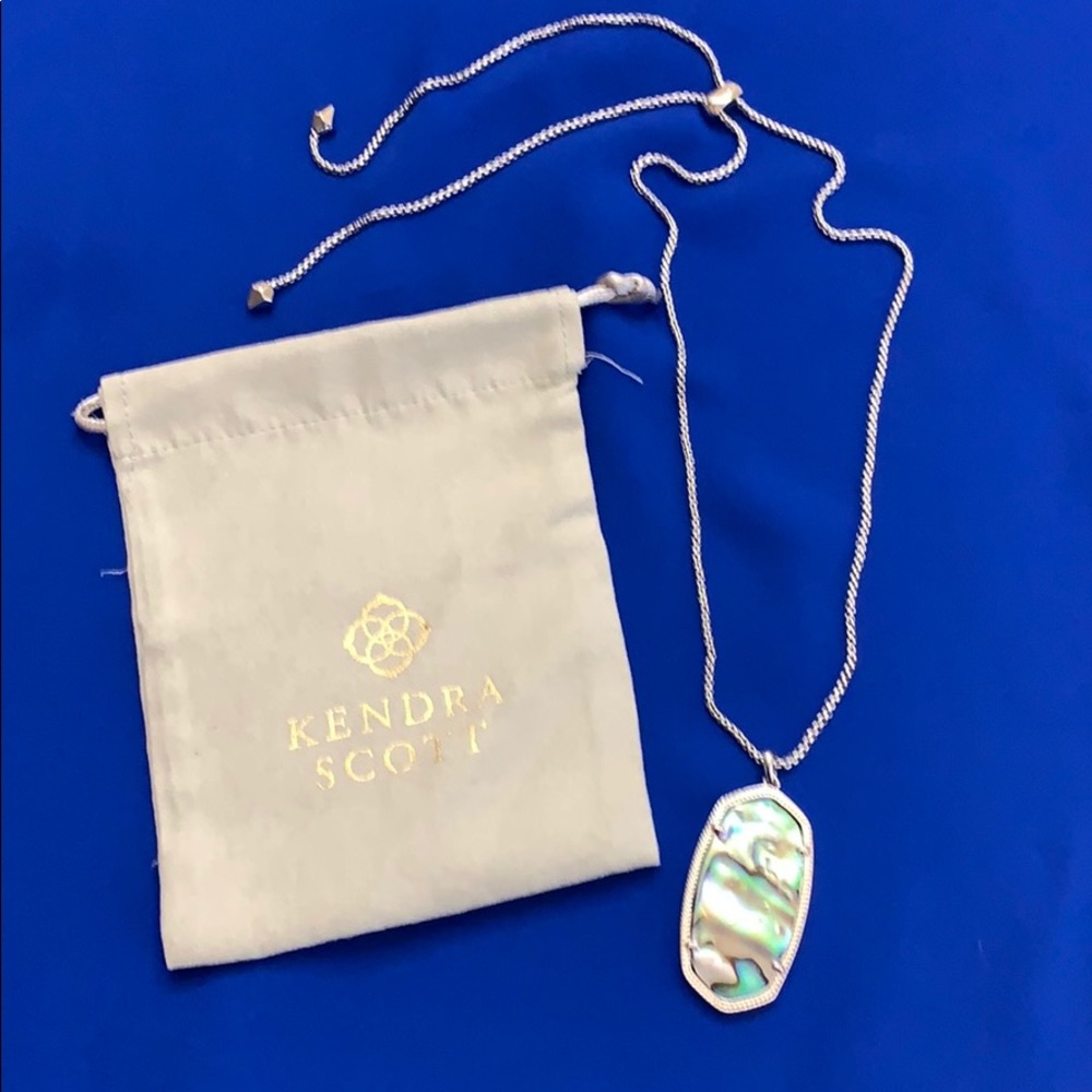 Kendra Scott Necklace